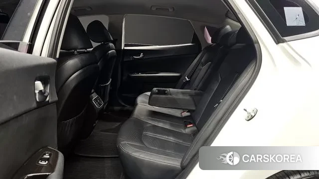 Kia The New K5 2nd generation 2018 Белый из Кореи, фото 3