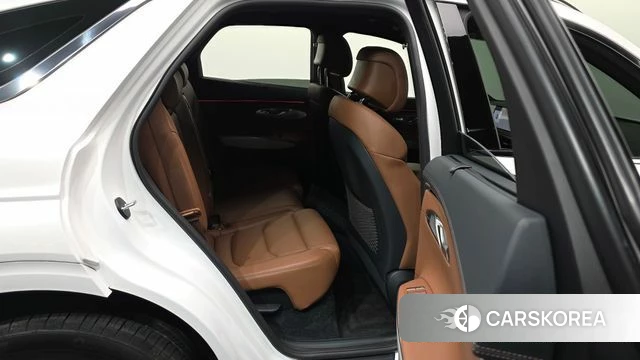 Genesis GV70 2024 Белый из Кореи, фото 3
