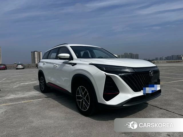 Chang'an CS75 PLUS 2023 Белый из Китая, фото 3
