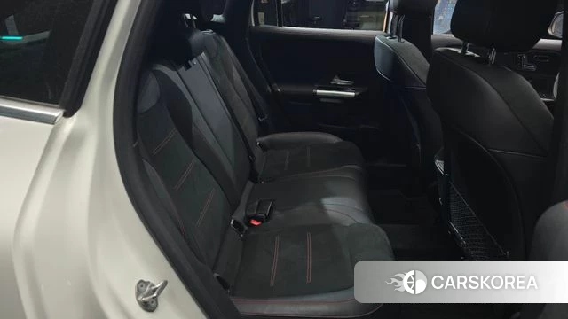 Mercedes-Benz GLA - Class H247 2020 Белый из Кореи, фото 3
