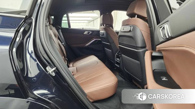 BMW X6 (G06) 2023 Черный из Кореи, фото 3