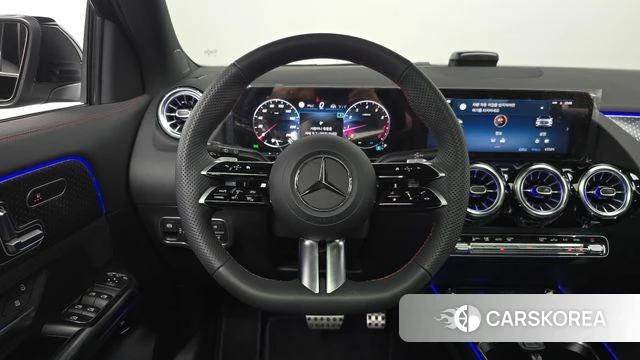 Mercedes-Benz GLA - Class H247 2025 Черный из Кореи, фото 3