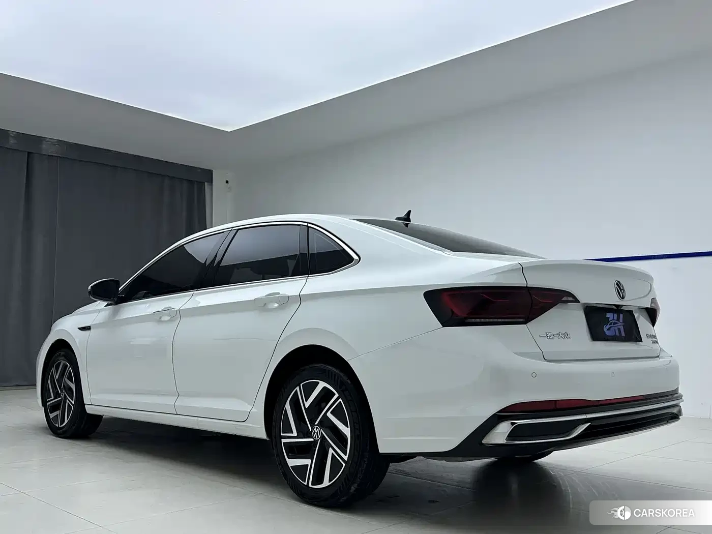Volkswagen Sagitar 2023 Белый из Китая, фото 3