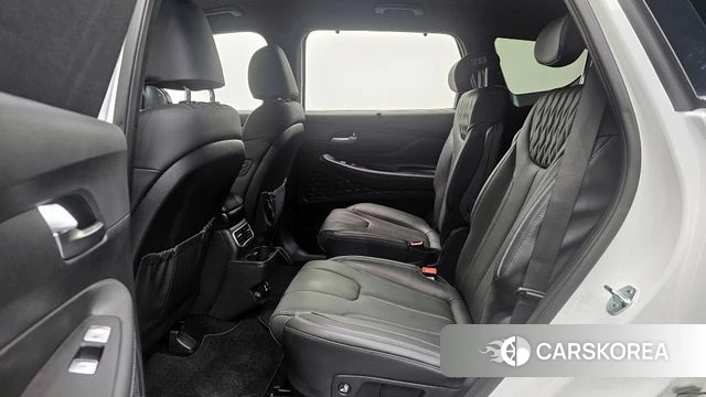 Hyundai The New Santa Fe 2023 Белый из Кореи, фото 3