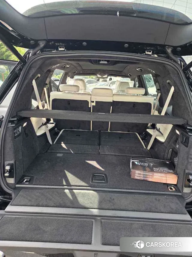 BMW X7 (G07) 2025 Черный из Кореи, фото 3