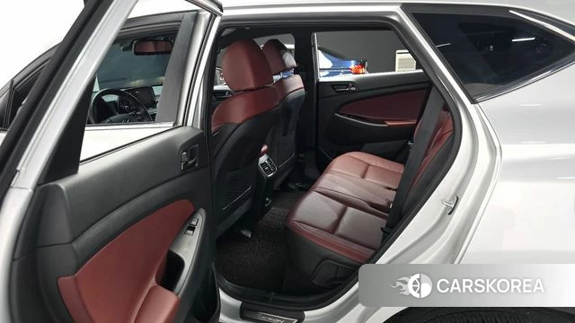 Hyundai All New Tucson 2018 Серебристо-серый из Кореи, фото 3