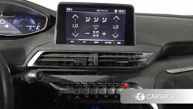 Peugeot 5008 second generation 2019 Черный из Кореи, фото 3