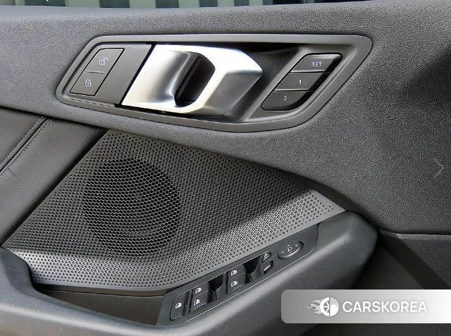 BMW 1 Series (F40) 2021 Синий из Кореи, фото 3