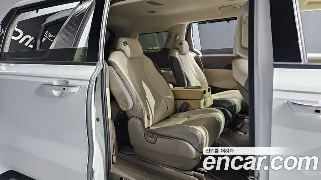 Kia Carnival 4th generation 2022 Белый из Кореи, фото 3