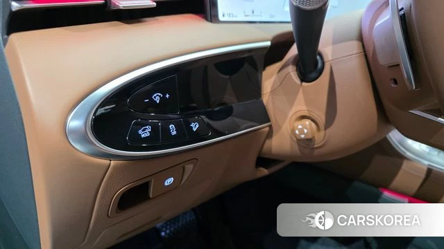 Genesis GV70 2024 Белый из Кореи, фото 3