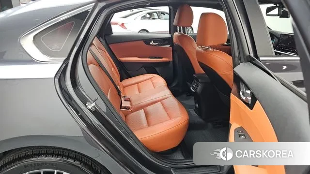 Kia The New K3 2nd generation 2021 Серый из Кореи, фото 3