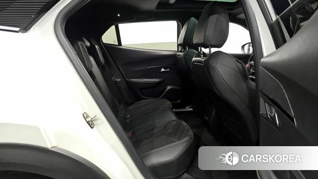 Peugeot 2008 Second generation 2021 Белый из Кореи, фото 3