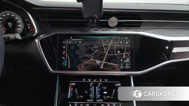 Audi A6 (C8) 2019 Белый из Кореи, фото 3