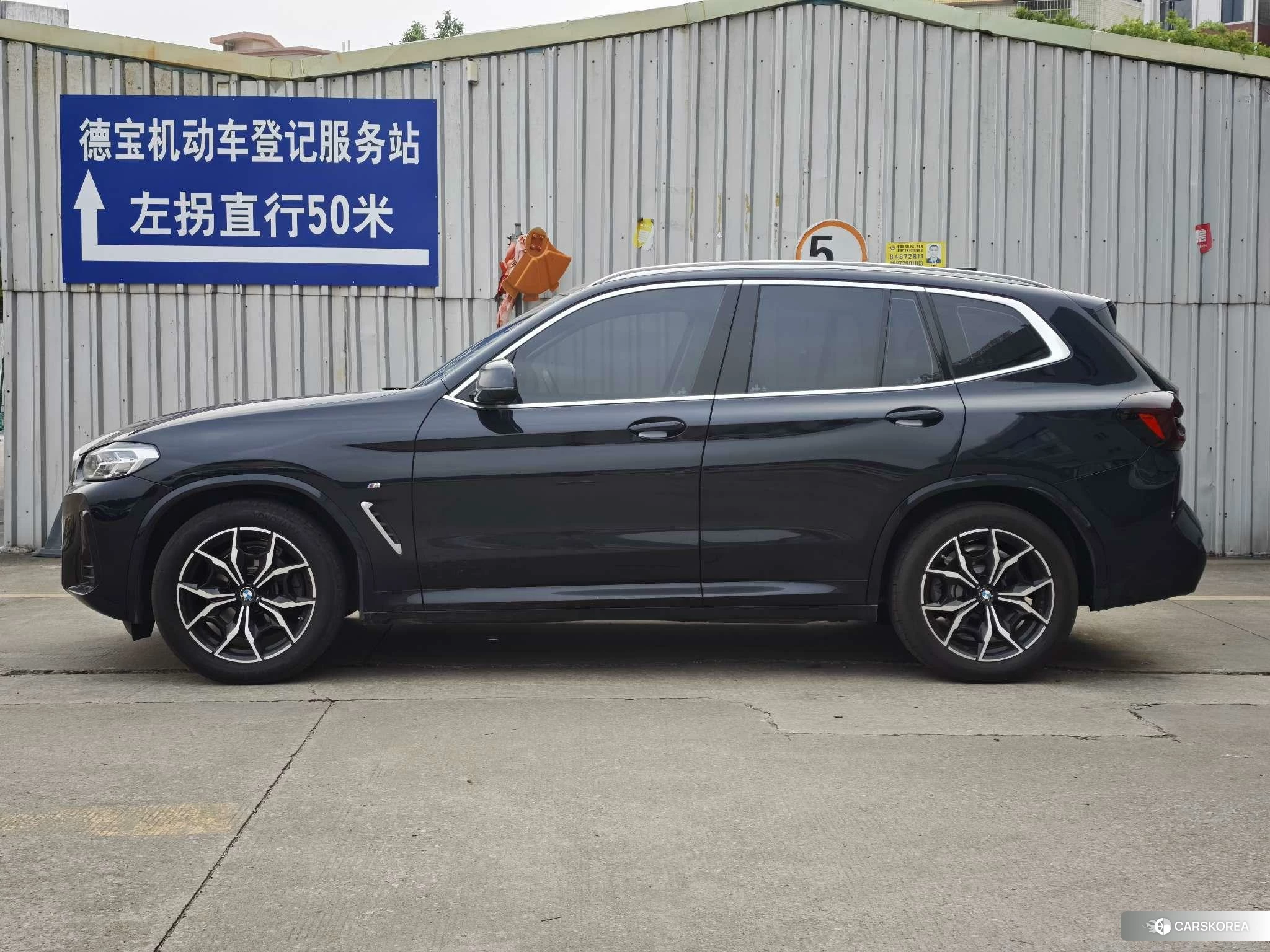 BMW X3 2022 Черный из Китая, фото 3