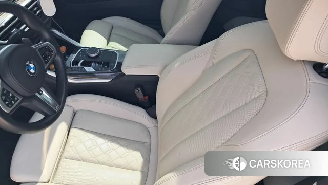 BMW 4 Series (G22) 2023 Белый из Кореи, фото 3