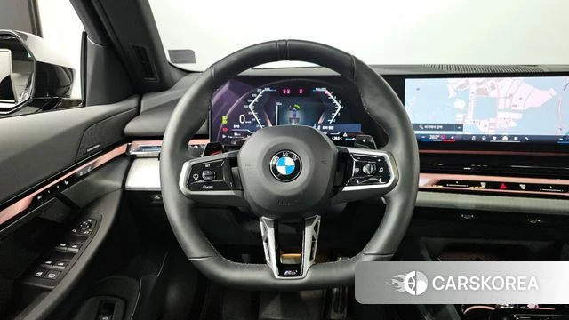 BMW 5 Series (G60) 2024 Серый из Кореи, фото 3