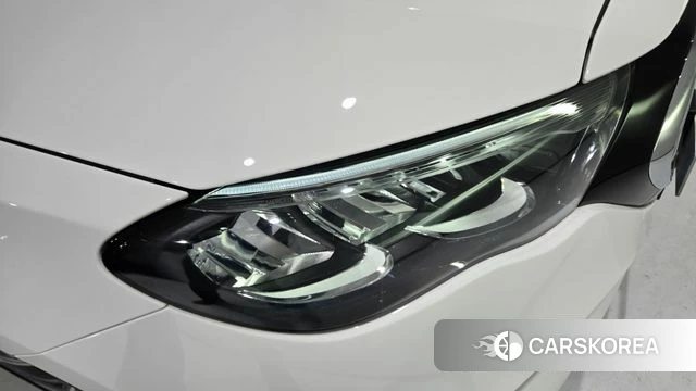 Mercedes-Benz E-Class W214 2025 Белый из Кореи, фото 3