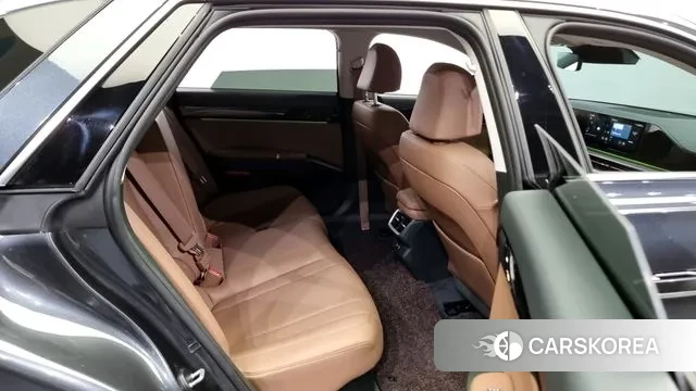 Hyundai Grandeur Hybrid (GN7) id 2910078 из Кореи 3