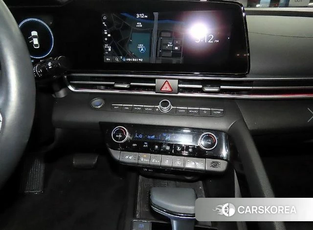 Hyundai Avante (CN7) 2022 Белый из Кореи, фото 3