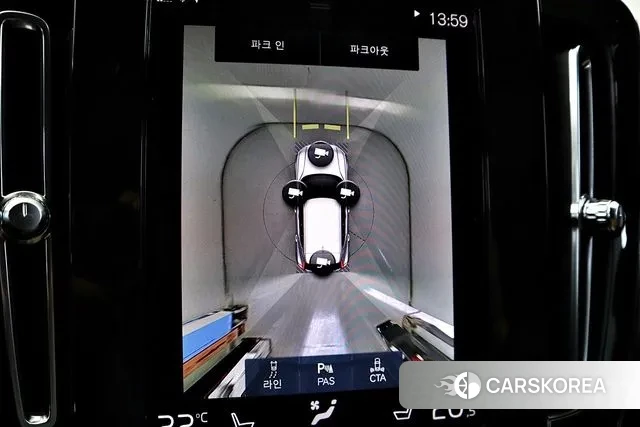 Volvo XC40 2021 Белый из Кореи, фото 3