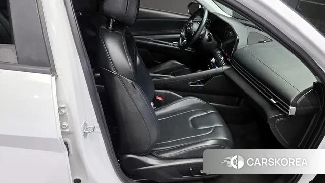 Hyundai Avante (CN7) 2022 Белый из Кореи, фото 3