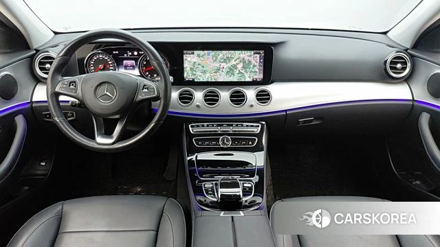 Mercedes-Benz E-Class W213 2018 Белый из Кореи, фото 3
