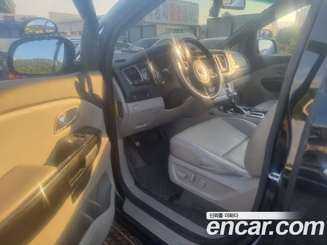 Kia The New Carnival 2018 Черный из Кореи, фото 3