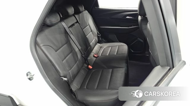Chevrolet (GM Daewoo) Trailblazer 2023 Белый из Кореи, фото 3