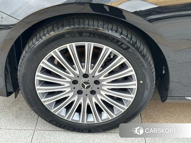 Mercedes-Benz E-class 2023 Черный из Китая, фото 3
