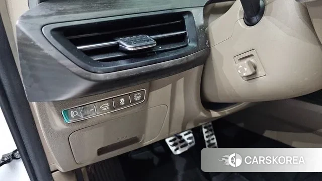 Kia K8 Hybrid 2024 Белый из Кореи, фото 3