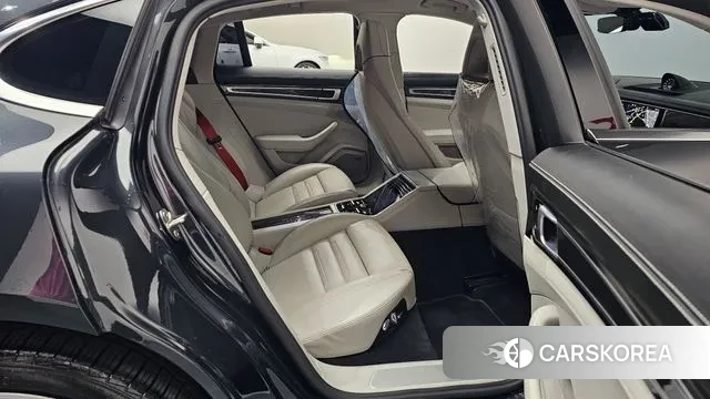 Porsche Panamera (971) 2018 Черный из Кореи, фото 3