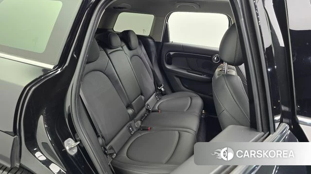 Mini Cooper Countryman 2023 Черный из Кореи, фото 3