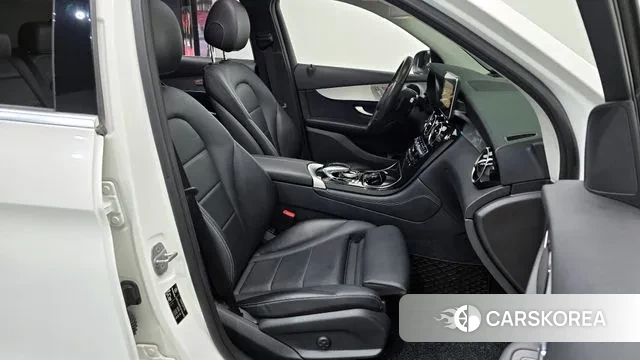 Mercedes-Benz GLC-Class X253 2018 Белый из Кореи, фото 3