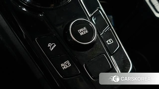 Kia Sportage 5th Generation Hybrid 2022 Белый из Кореи, фото 3