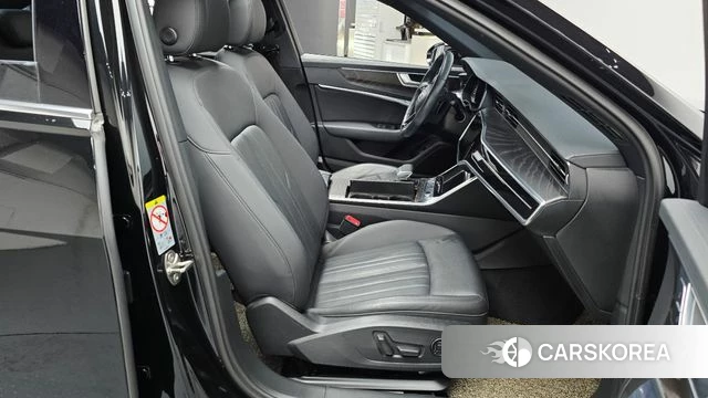 Audi A6 (C8) 2020 Черный из Кореи, фото 3