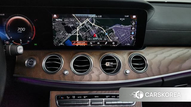 Mercedes-Benz E-Class W213 2020 Белый из Кореи, фото 3