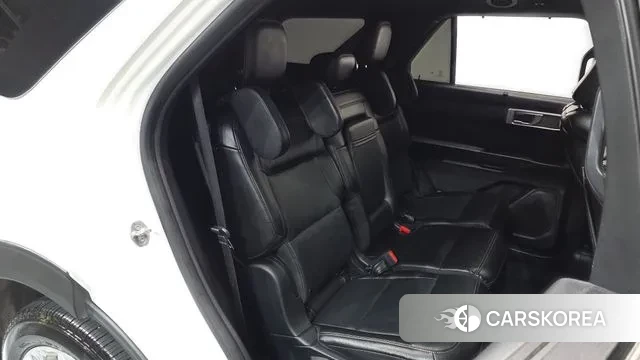 Ford Explorer 6th Generation 2019 Белый из Кореи, фото 3