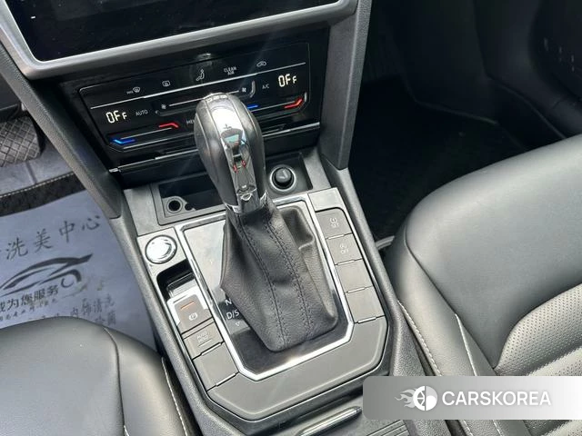 Volkswagen Lingdu 2021 Белый из Китая, фото 3