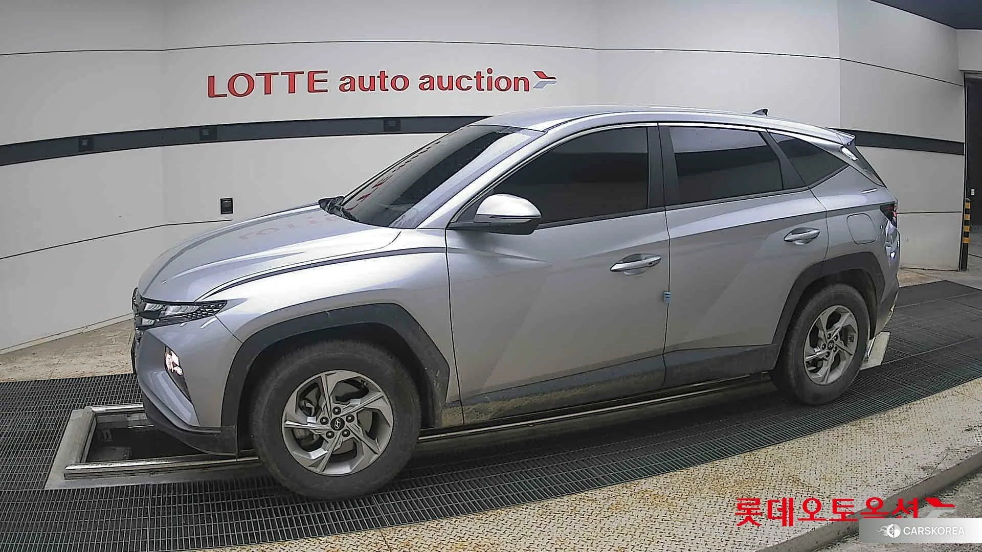 Hyundai Tucson 2022 Shimmering Silver Metallic из Кореи, фото 3