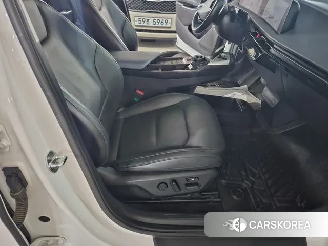 Kia EV6 2021 Белый из Кореи, фото 3