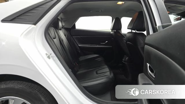 Hyundai Avante (CN7) 2021 Белый из Кореи, фото 3