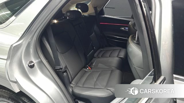 Genesis GV70 2025 Серебристо-серый из Кореи, фото 3