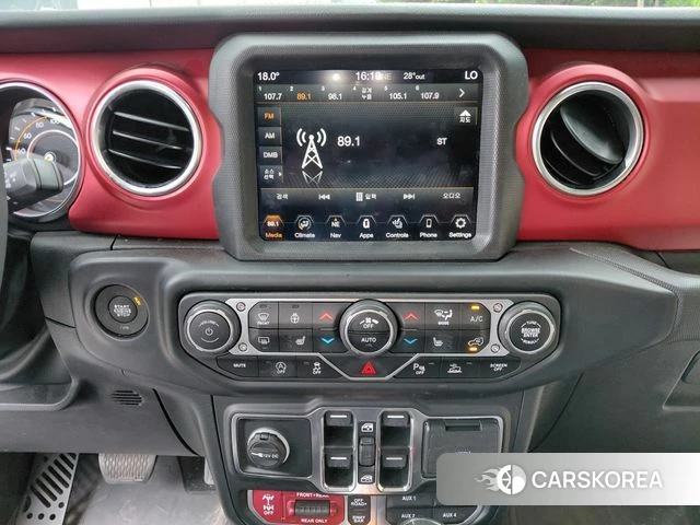 Jeep Gladiator (JT) 2023 Черный из Кореи, фото 3