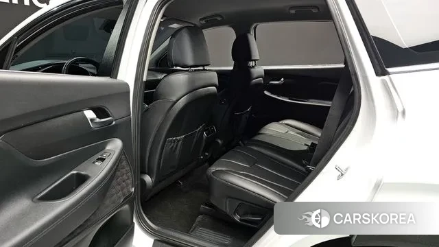 Hyundai The New Santa Fe 2022 Белый из Кореи, фото 3