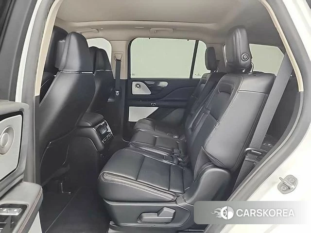 Lincoln Aviator 2nd generation 2020 Белый из Кореи, фото 3