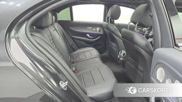 Mercedes-Benz E-Class W213 2022 Серый из Кореи, фото 3