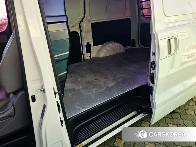 Hyundai The New Grand Starex 2019 Белый из Кореи, фото 3