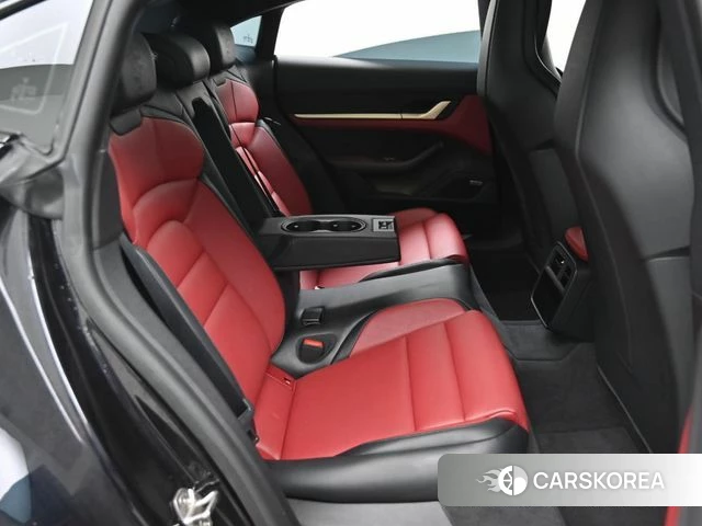 Porsche Taycan 2024 Черный из Кореи, фото 3