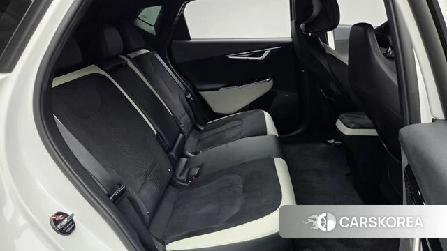 Kia EV6 2022 Белый из Кореи, фото 3