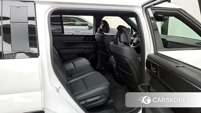 Hyundai Santa Fe (MX5) 2023 Белый из Кореи, фото 3